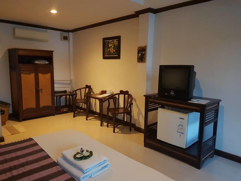 Chart Trip Resort Nakhonratcsaszima Kültér fotó